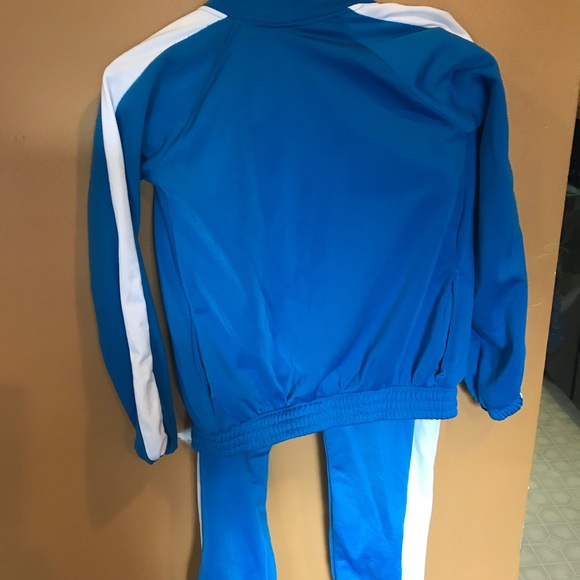 Girls emoji jump suit size L14 nice - Picture 4 of 5